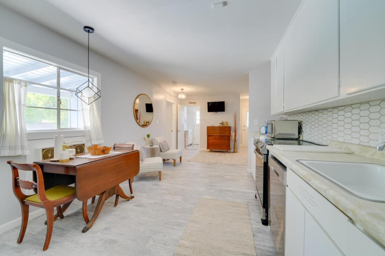 Apartment Vacation With Outdoor Kitchen! Phoenix