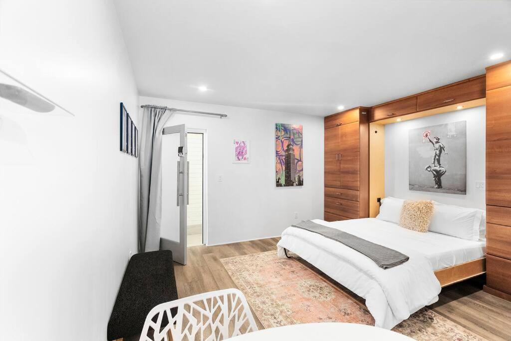 Efficient Micro Living In Dtph * Phoenix