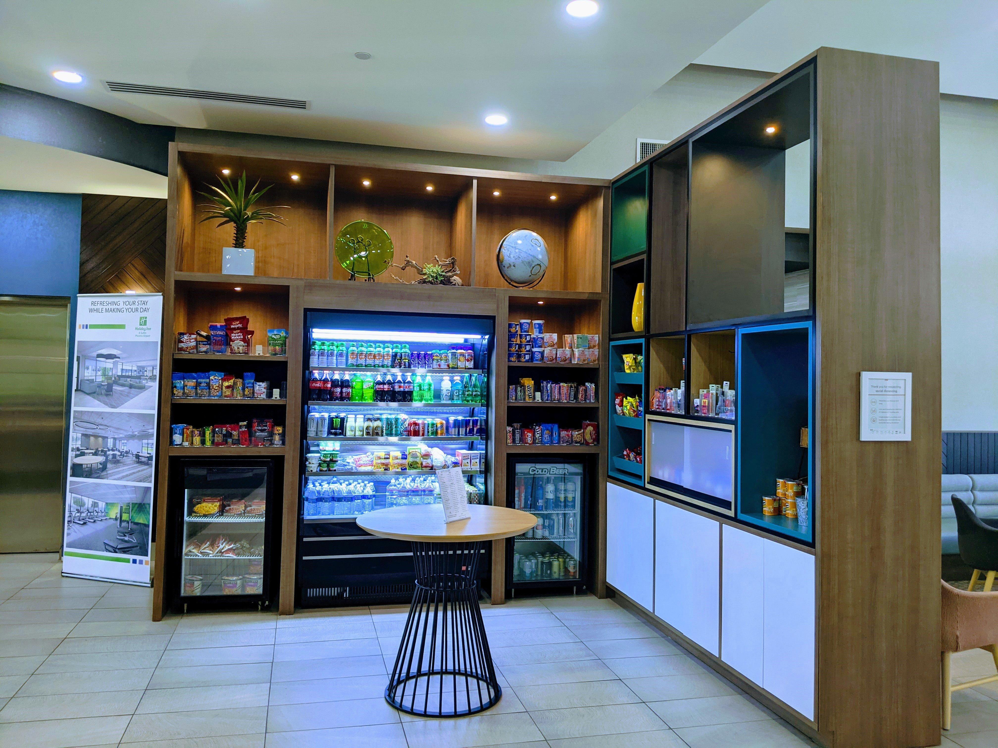 Holiday & Airport By Ihg 3*