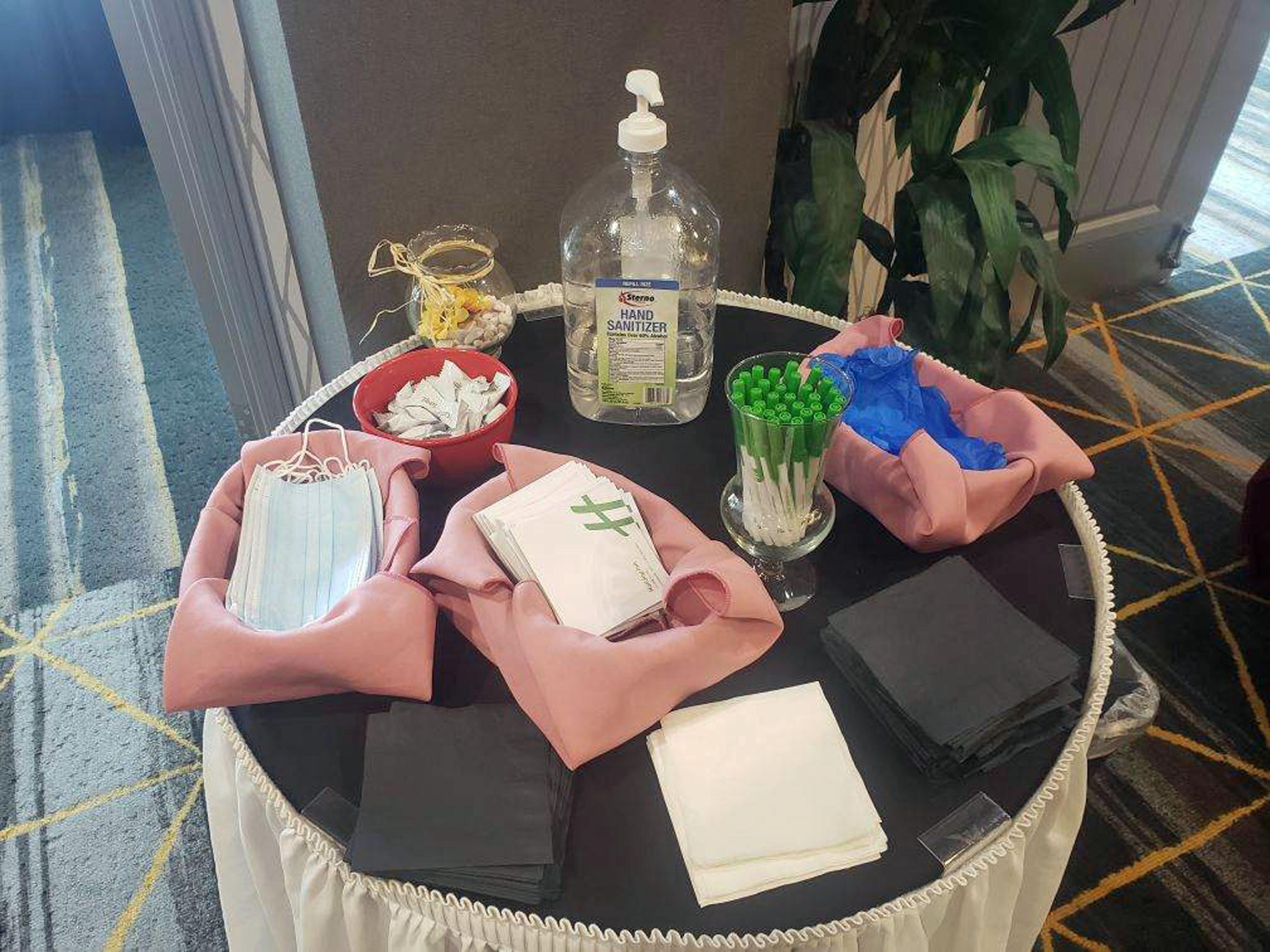 Holiday & Airport By Ihg 3* Phoenix