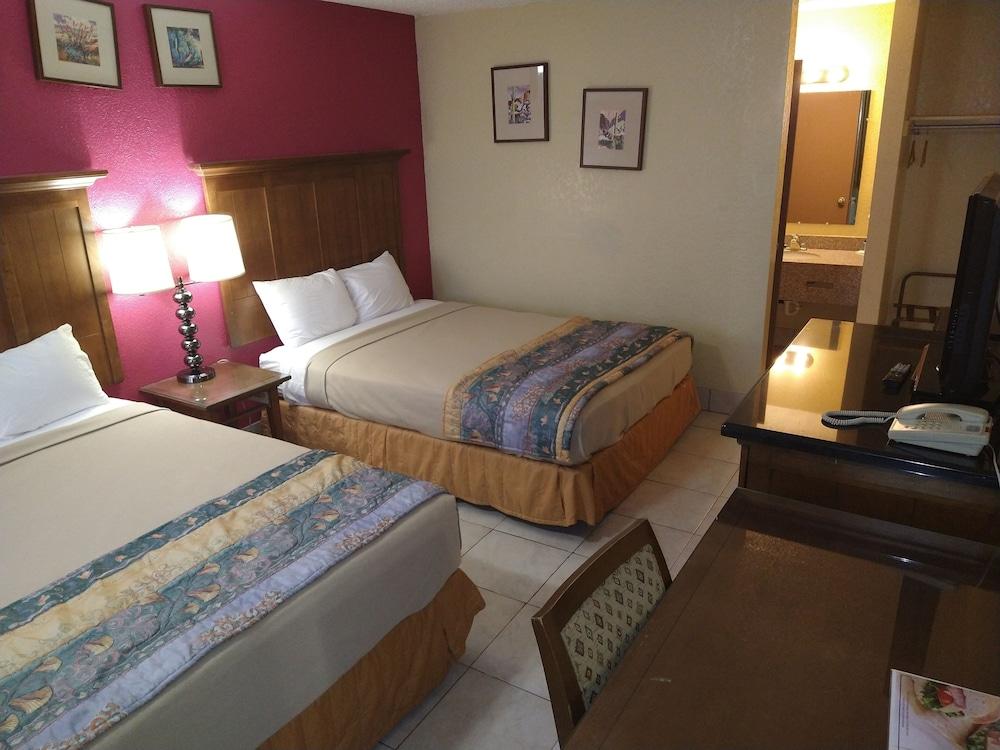 Hotel A Victory & - North 3*