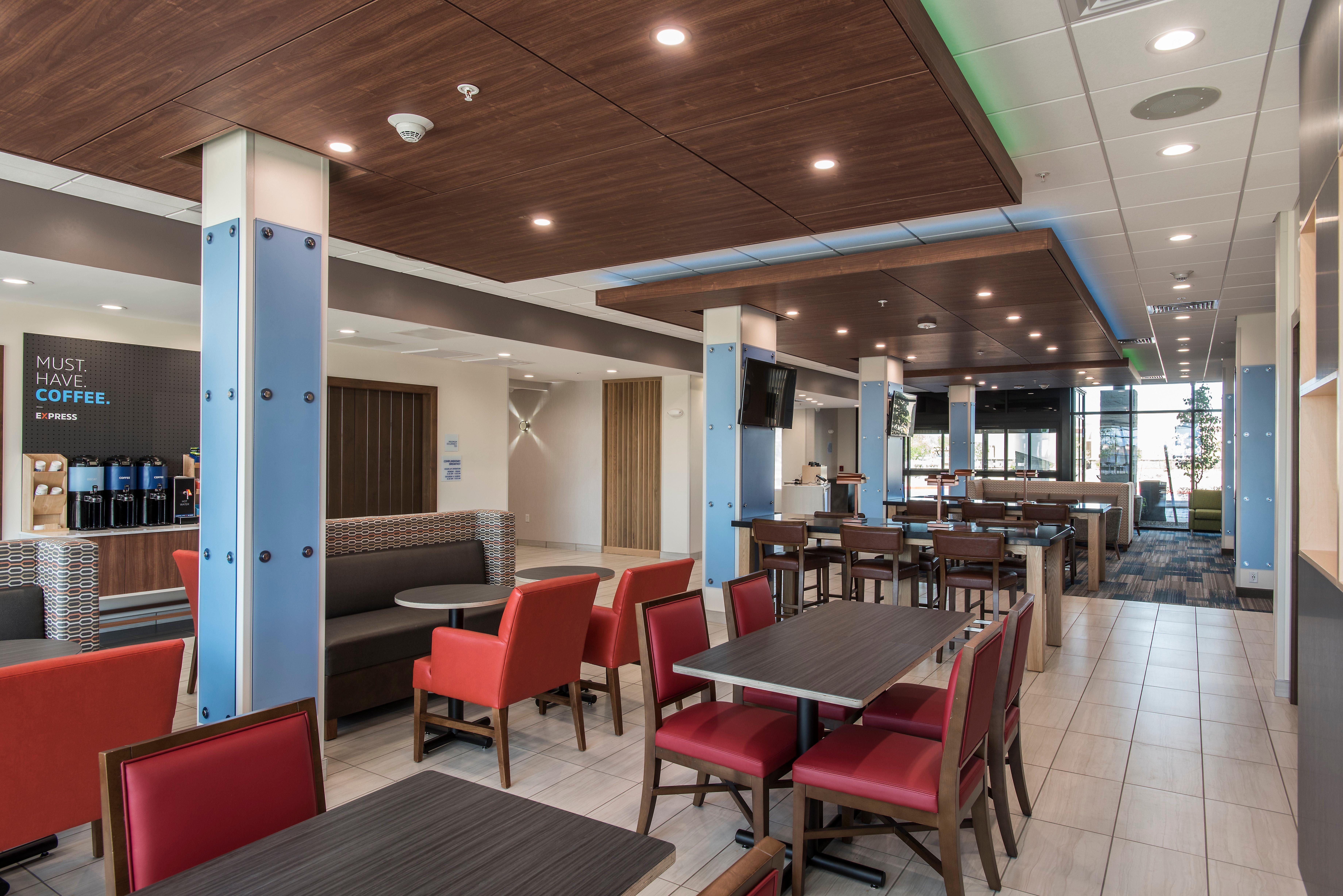 Hotel Express & - North - Happy Valley By Ihg