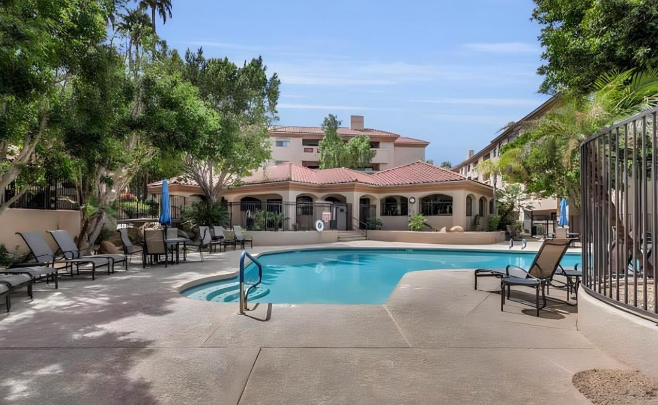 Biltmore Bliss Desert Retreat! Apartamento Phoenix