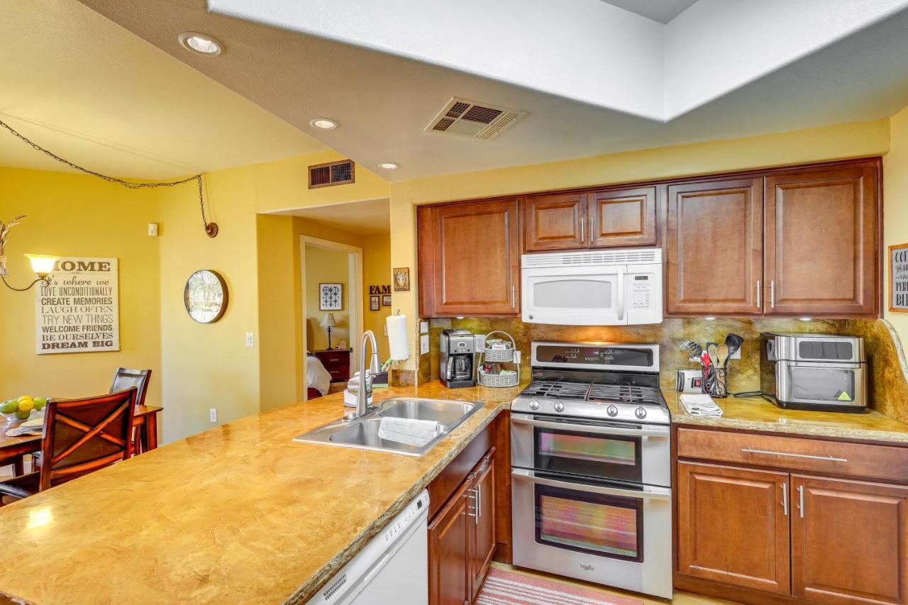 Apartment Ideally Located With Community Pool!