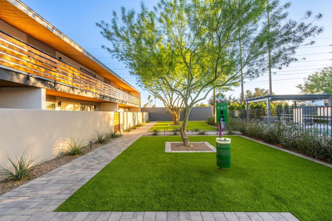Midtown Bliss With Pool & Sports Use & Laundry & Parking * Phoenix