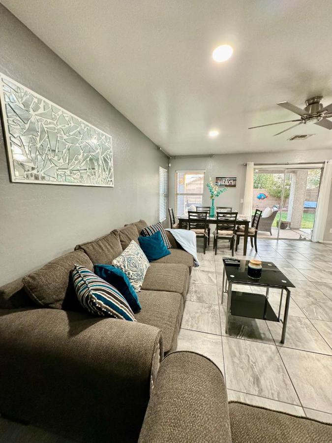 West Phx Cozy King With Private Bathroom Inside A House Hospedagem domiciliar Phoenix