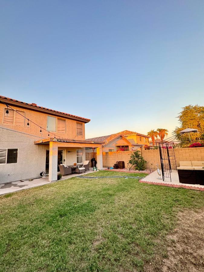 Hospedagem domiciliar West Phx Cozy King With Private Bathroom Inside A House Phoenix