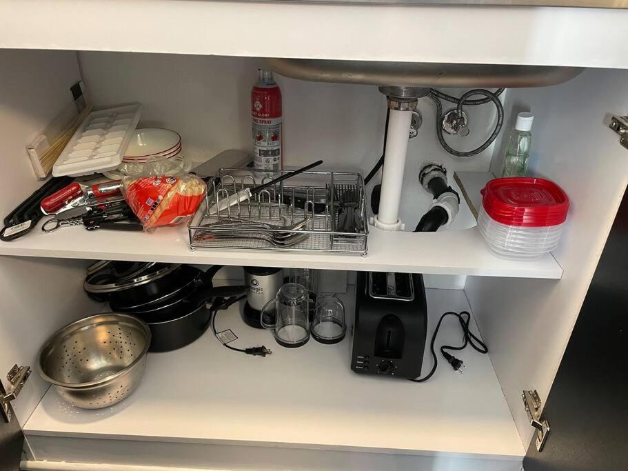 Your Tiny Downtown With Backyard Unit D Apartamento
