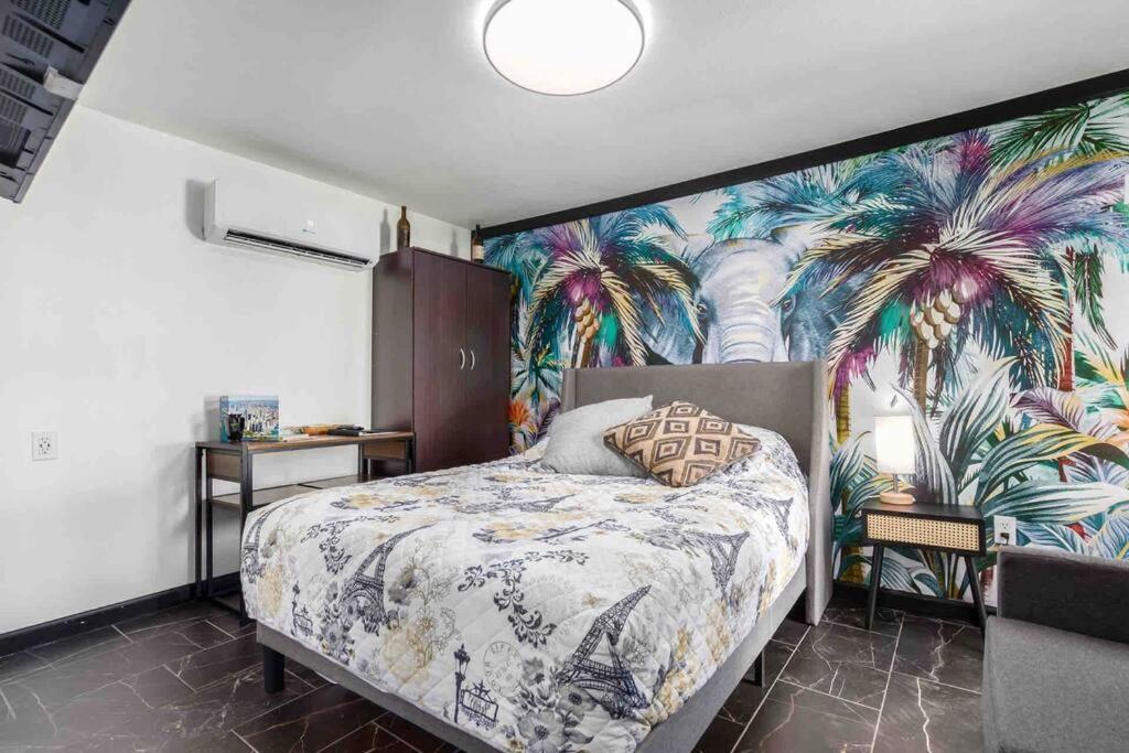 Your Tiny Downtown With Backyard Unit D Phoenix