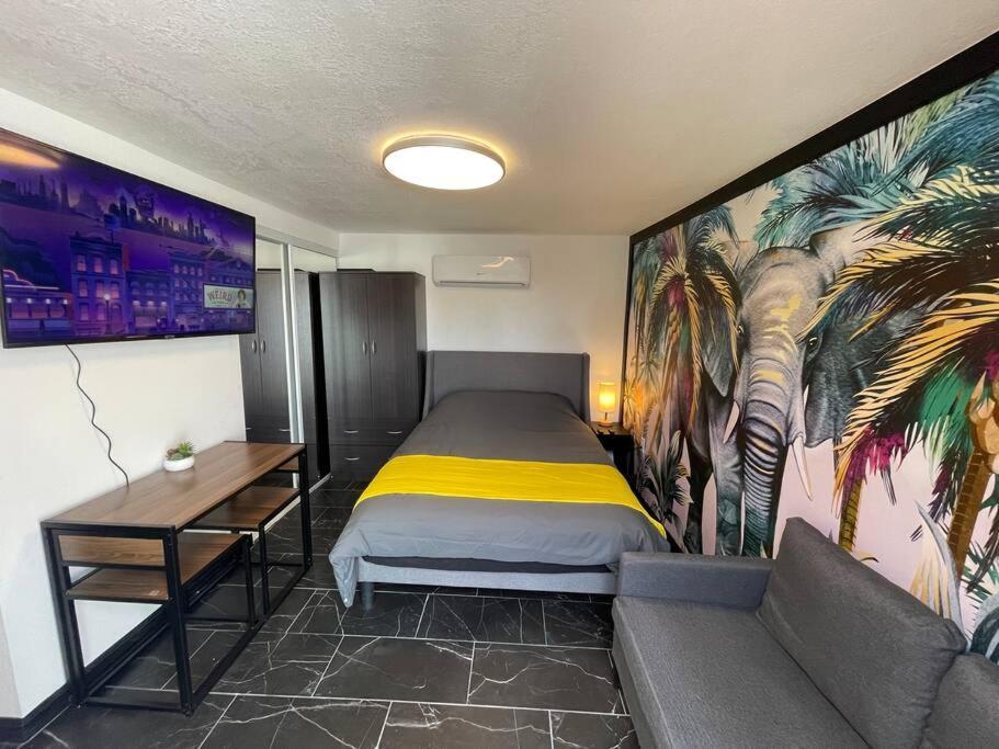 Your Tiny Downtown With Backyard Unit D Apartamento Phoenix