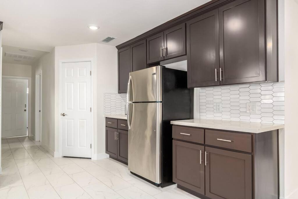 Your Downtown With California King Bed Unit A * Phoenix