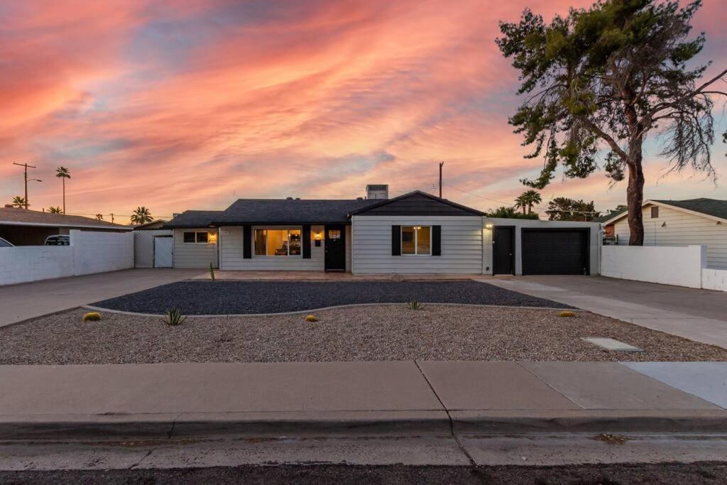New Midtown Modern With Backyard Apartamento Phoenix
