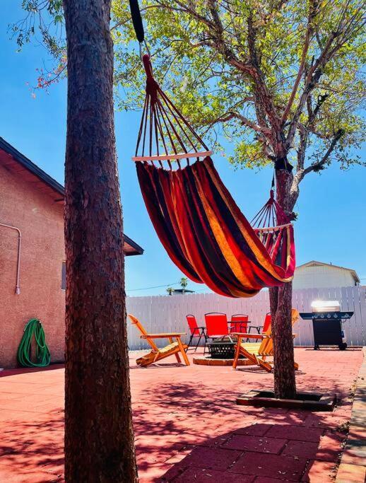 Your Downtown With California King Bed Unit A Apartamento