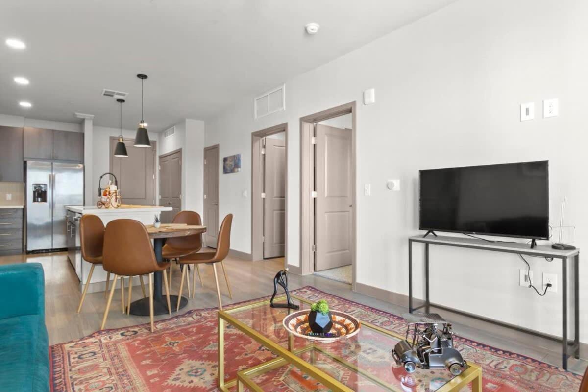 Cozysuites Phx Roro Gym Pool Pets Parking #13 Apartment *