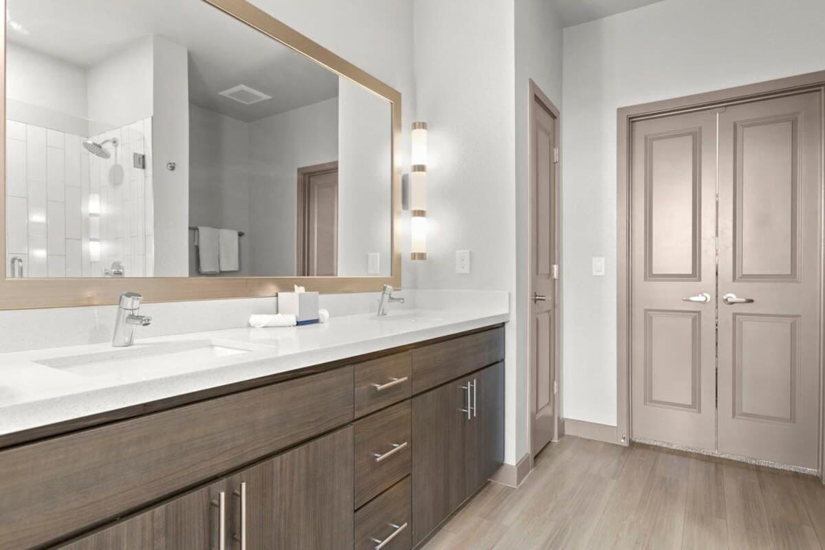 Apartment Cozysuites Phx Roro Gym Pool Pets Parking #13