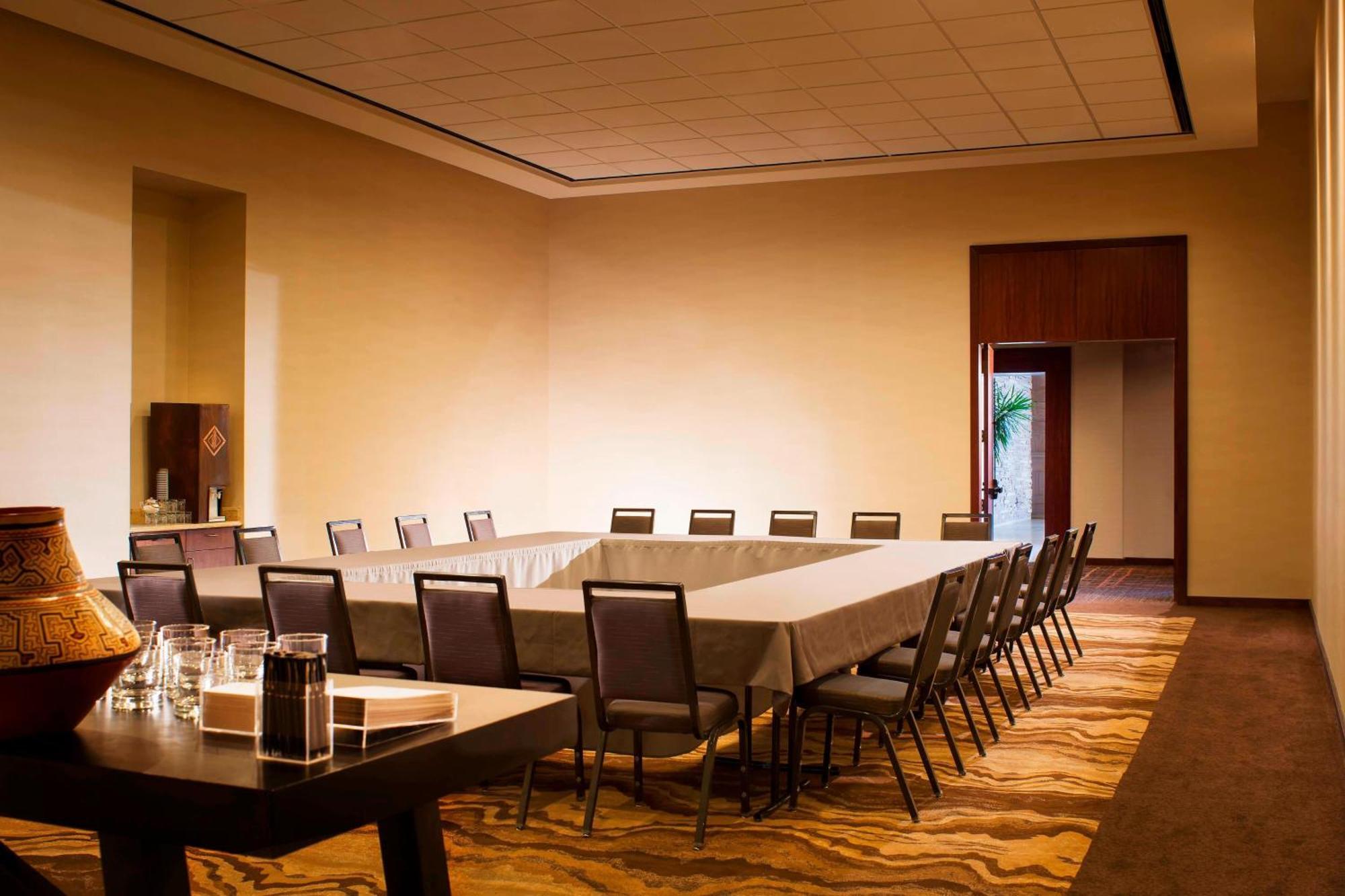 The Westin Kierland & 4* Phoenix
