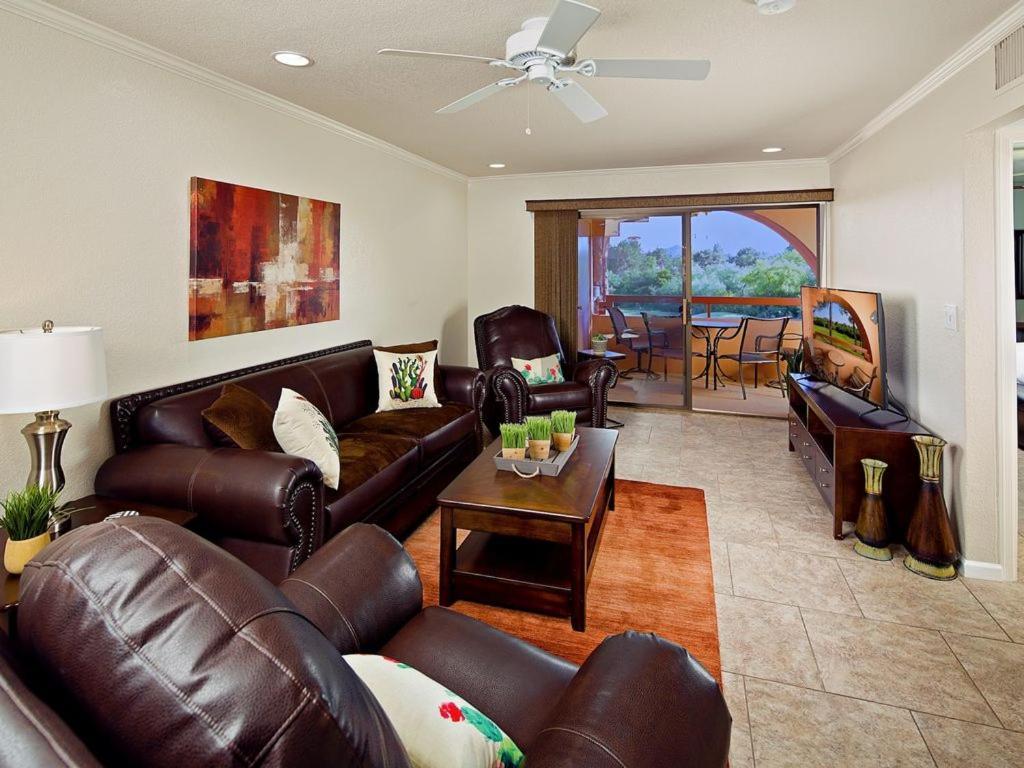 Prime Area, 5 Pool Areas, Hot Tub, Golf View