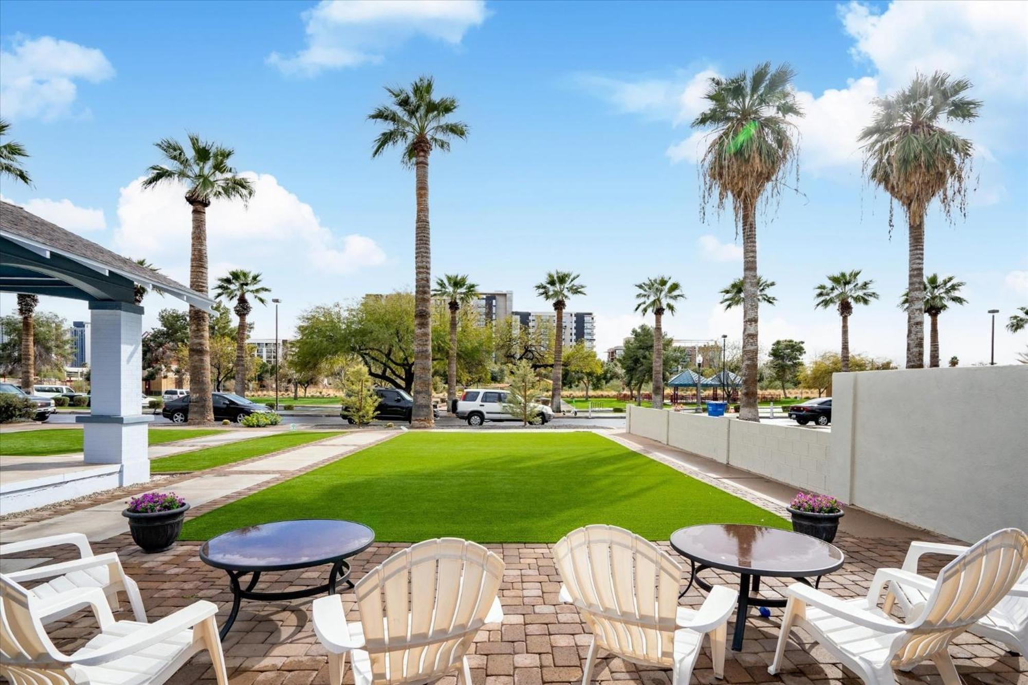 Chelsea Place Apartment Phoenix