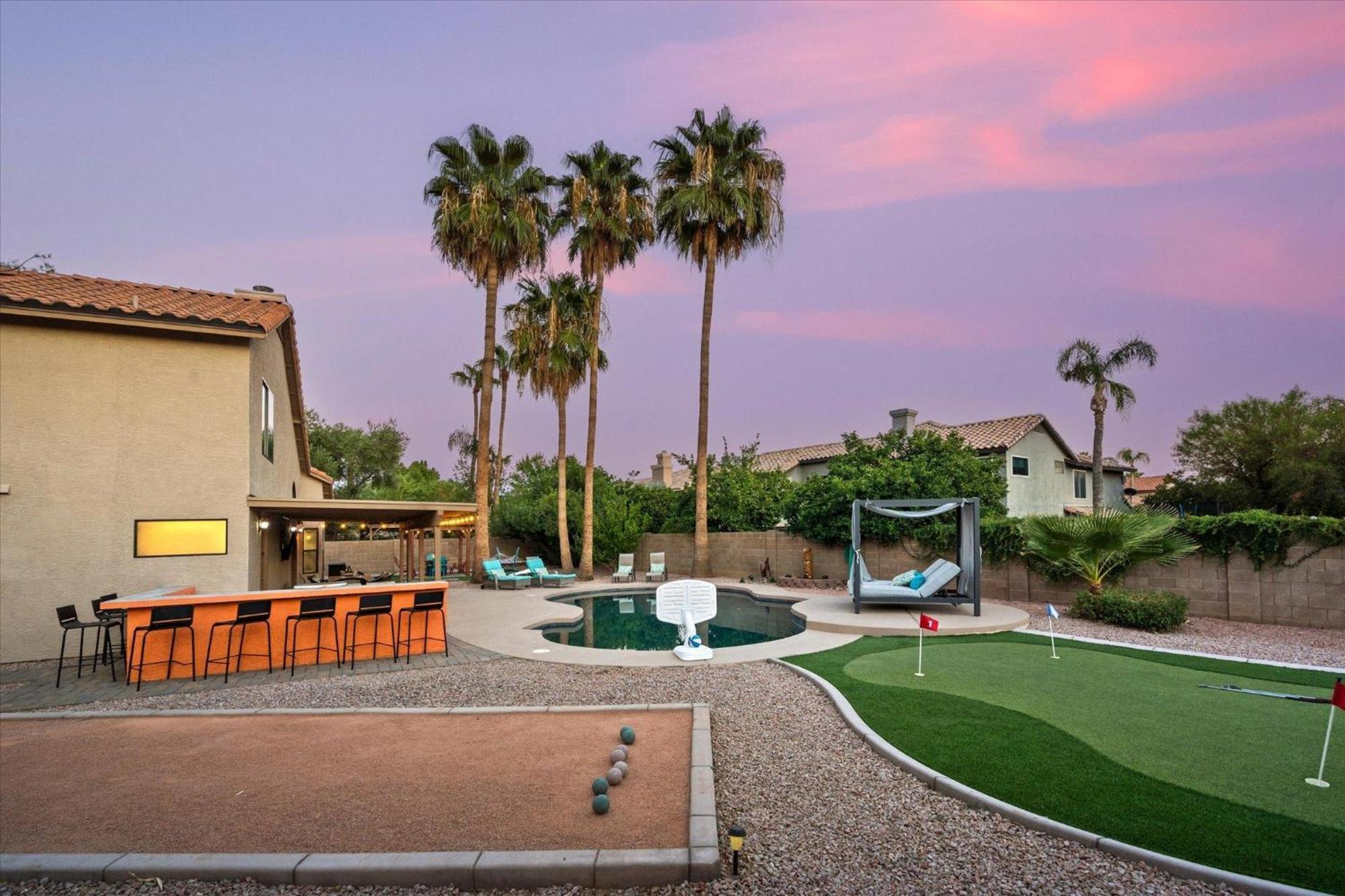 Paradise Palms