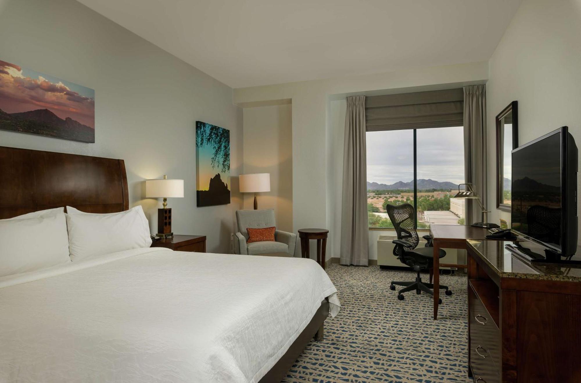 Hilton Garden Airport North