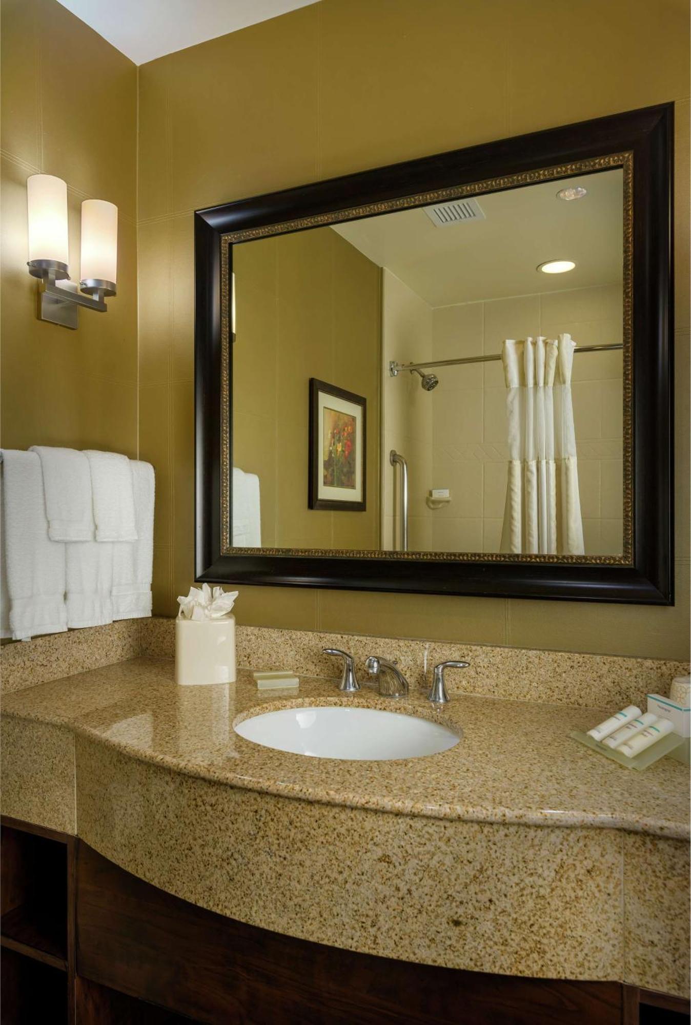 Hilton Garden Airport North 3* Phoenix