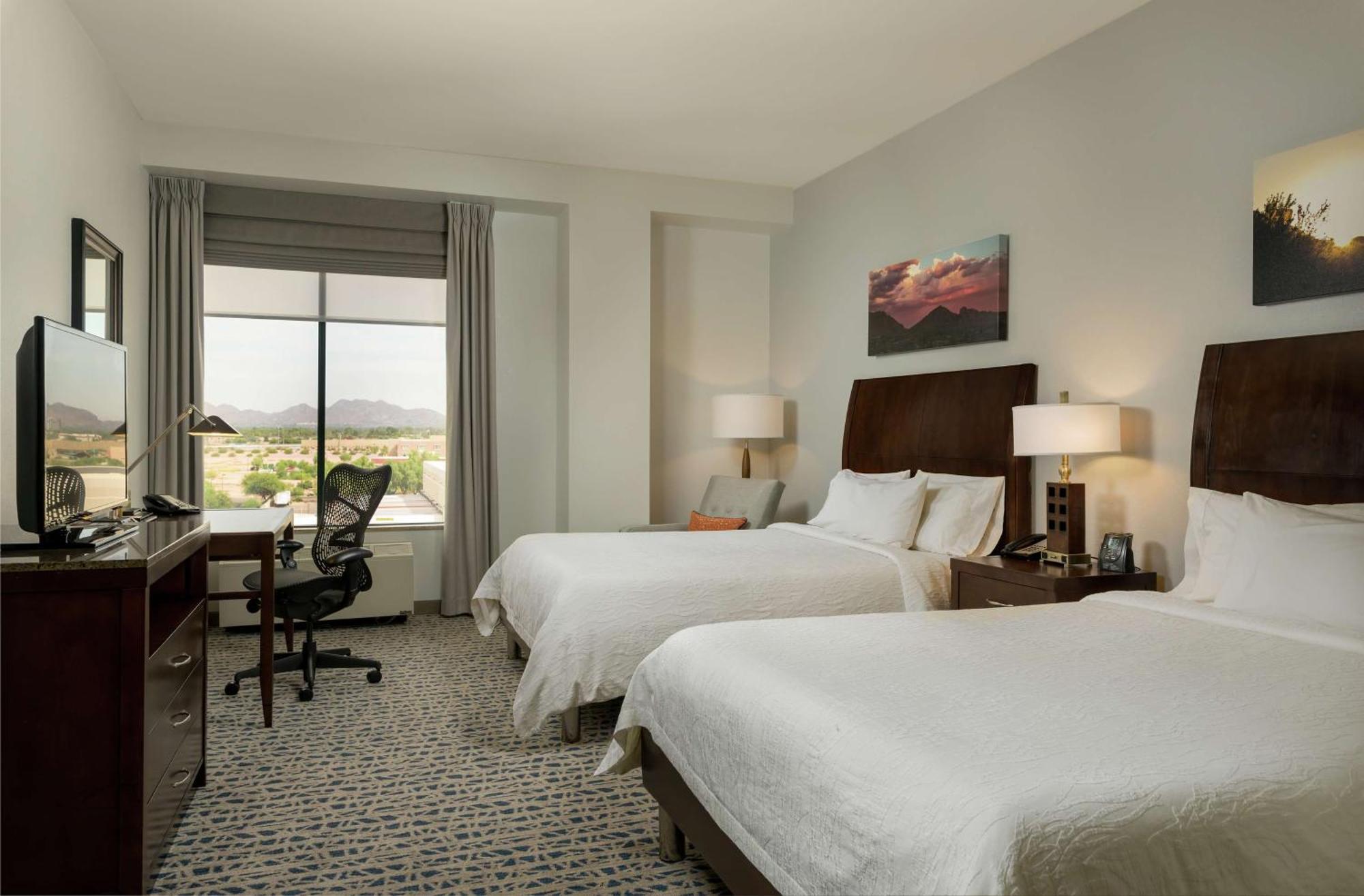Hilton Garden Airport North Hotel 3*