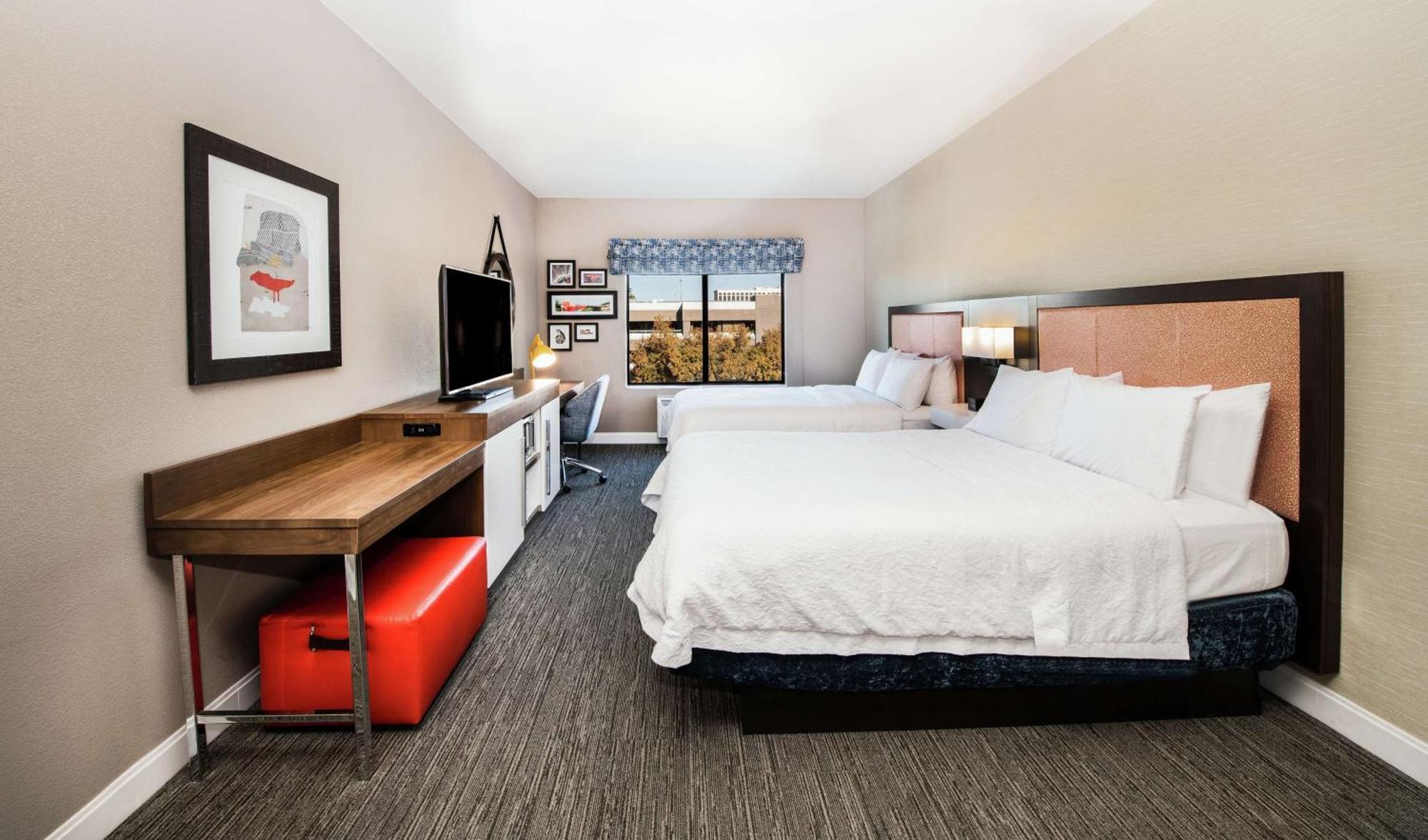 Hotel Hampton Airport North 3*