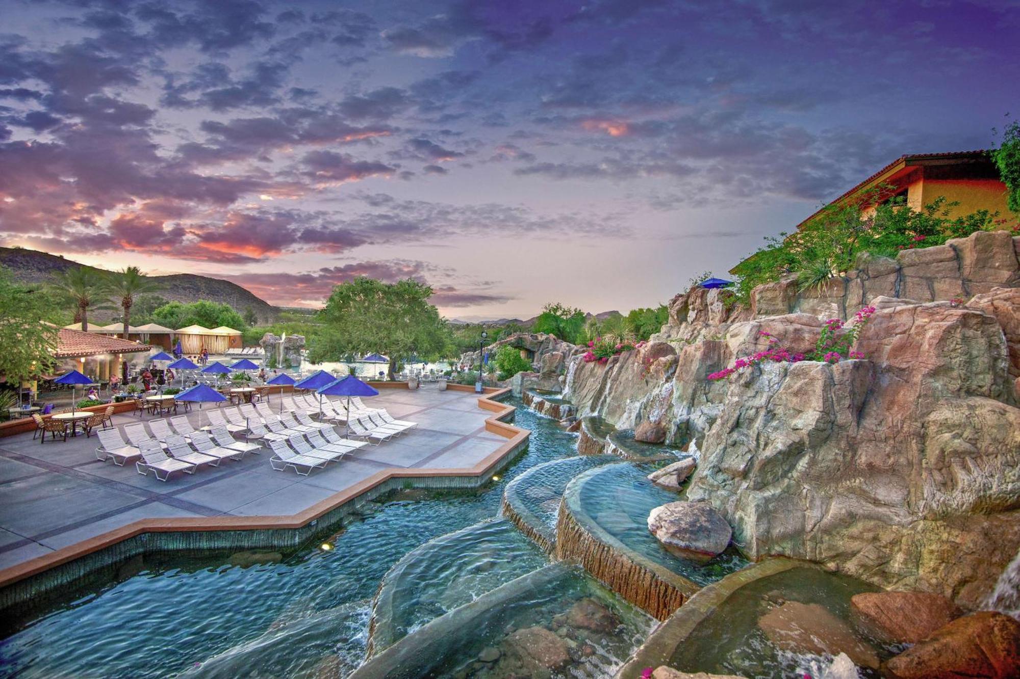Hilton Tapatio Cliffs