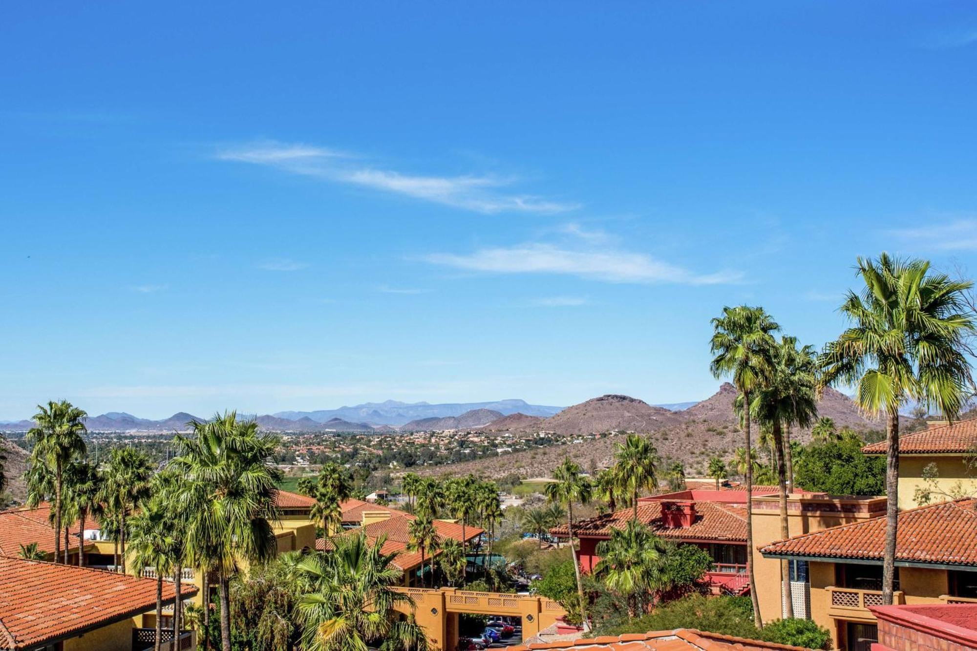 Resort Hilton Tapatio Cliffs 3*