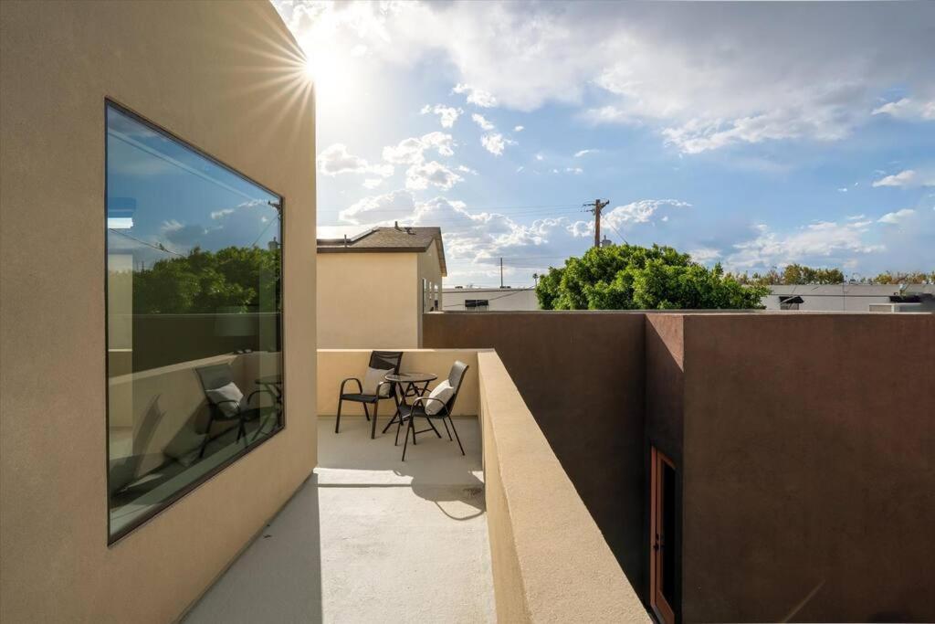 New Modern 3br & Loft- Heated Pool, Near Airport Holiday home Phoenix