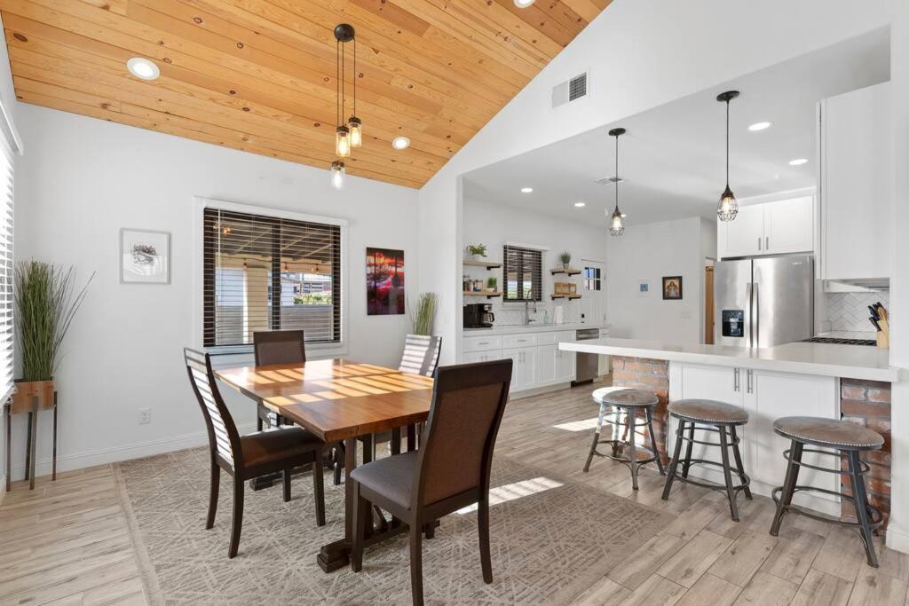 Charming House & In Downtown Apartment Phoenix