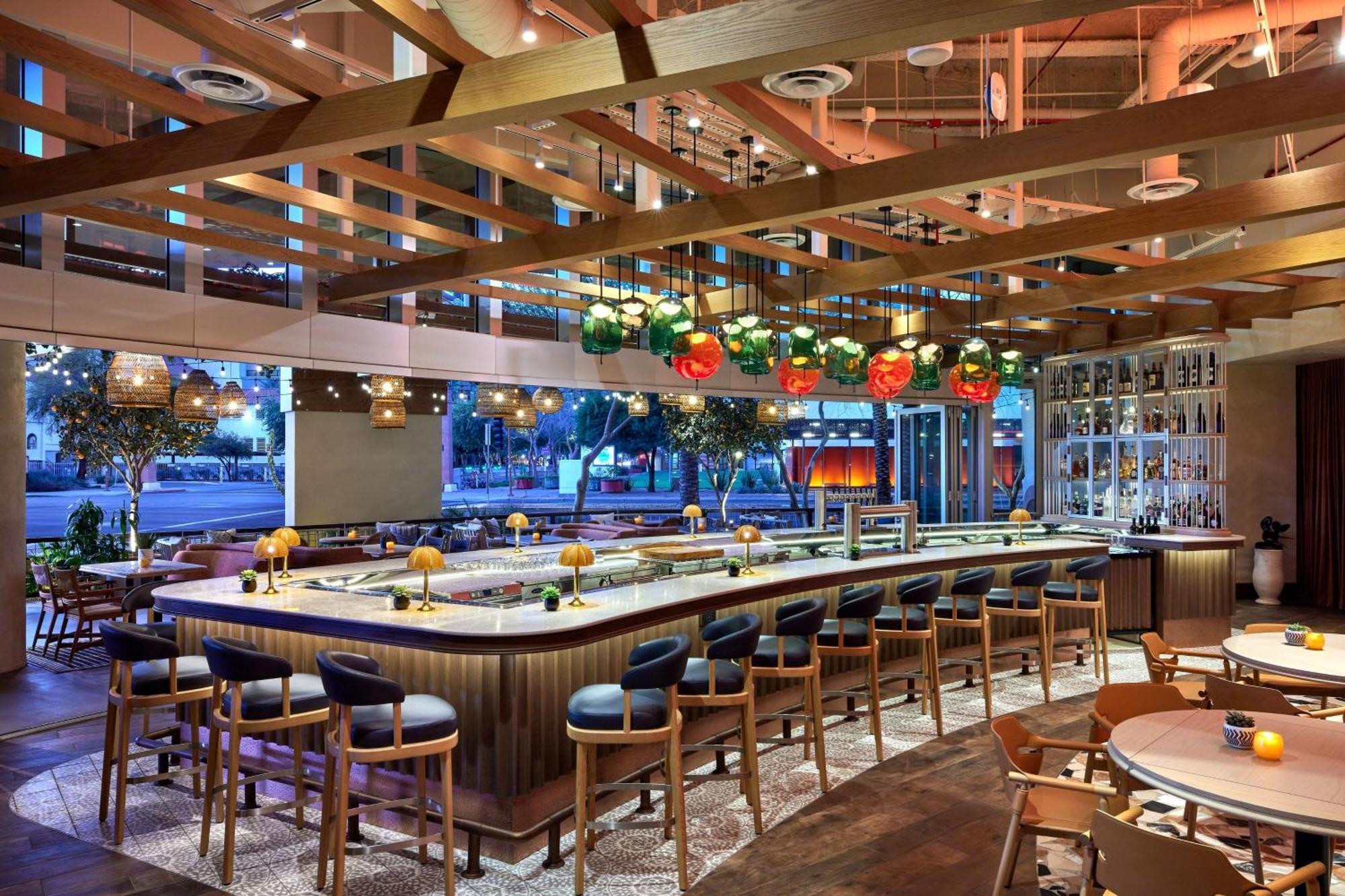 Hotel Sheraton Downtown 4*