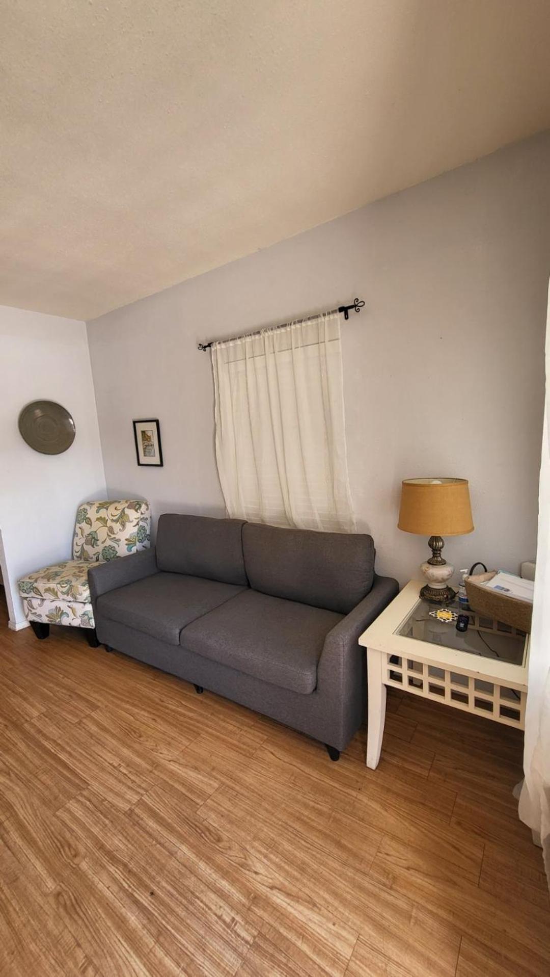 U5 - Welcoming 2-story 2 Bedroom & 2 Ba In Dt Phx With Pkg Apartamento