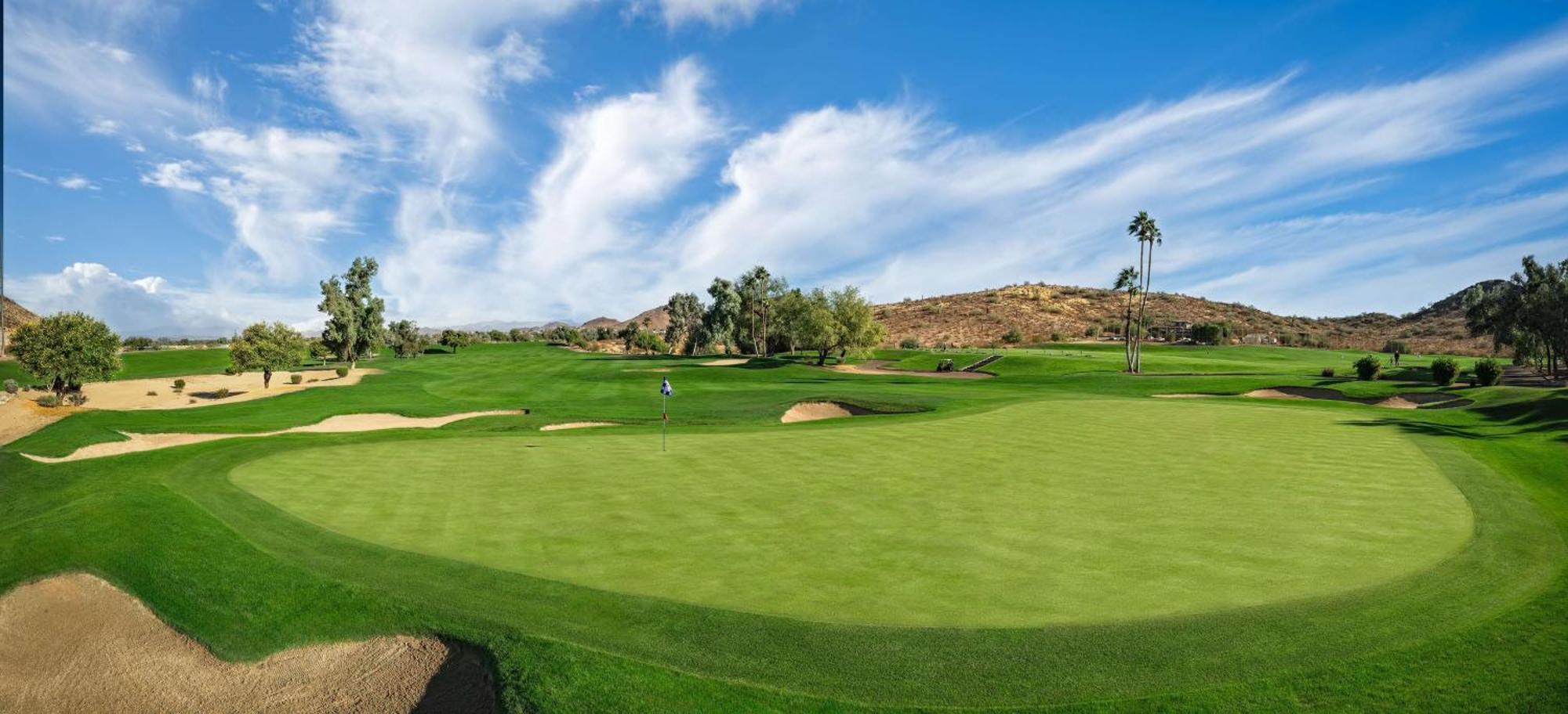 Hilton Tapatio Cliffs Resort