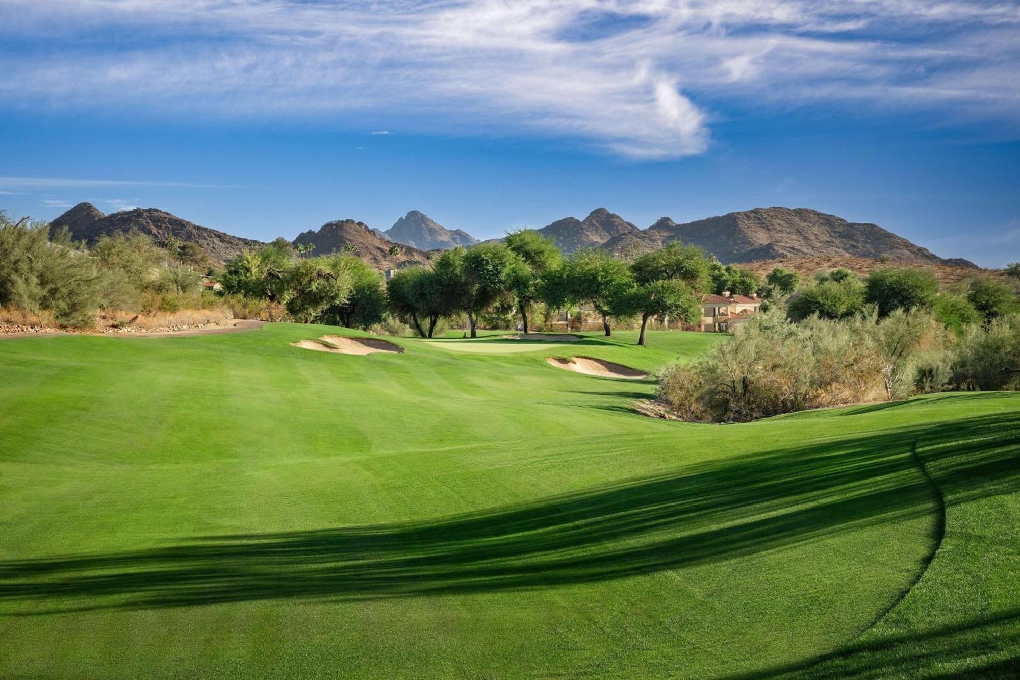 Hilton Tapatio Cliffs 3*