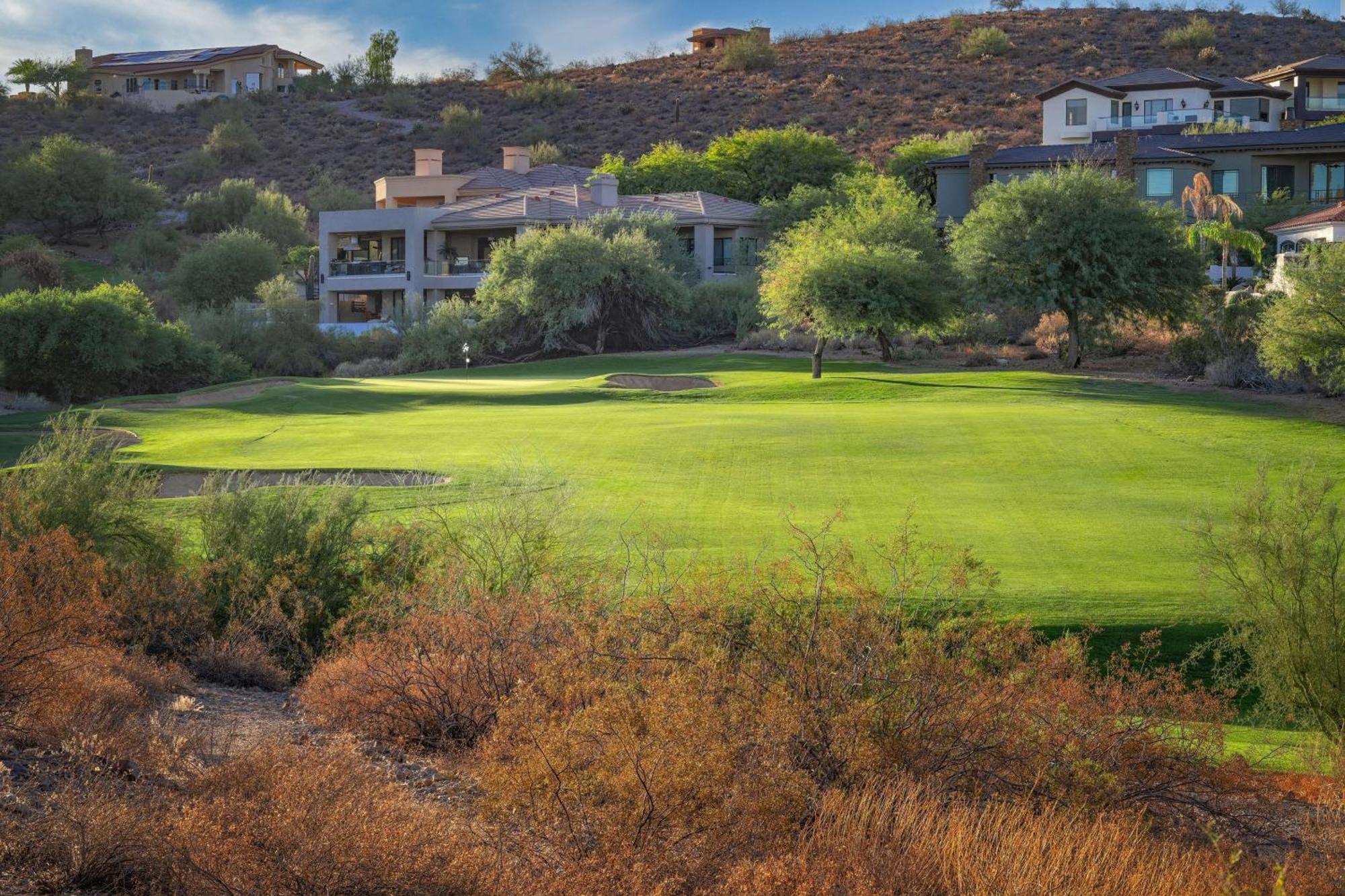Hilton Tapatio Cliffs 3*