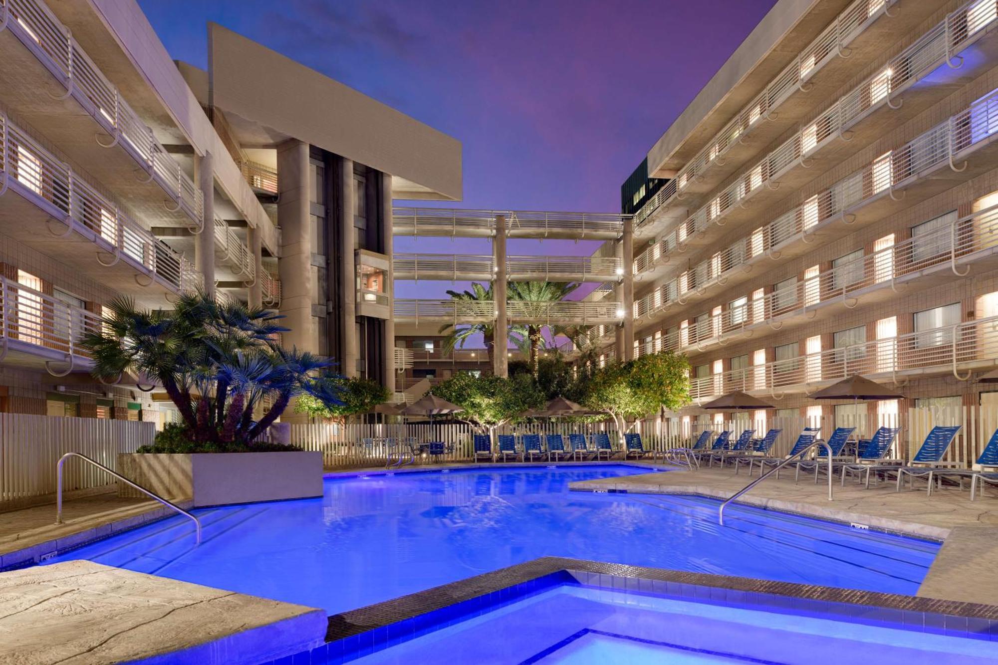 Doubletree By Hilton 4* Phoenix