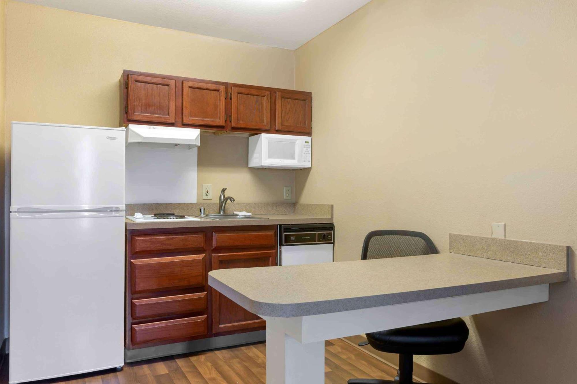 Extended America - - Chandler - E Chandler Blvd Hotel