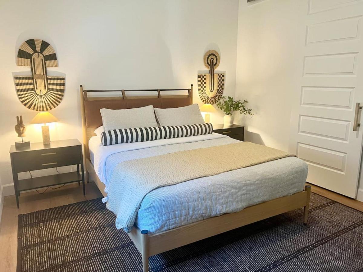 Luxury 1 Bedroom Casita With Private Yard, Garage And Wd Apartment Phoenix