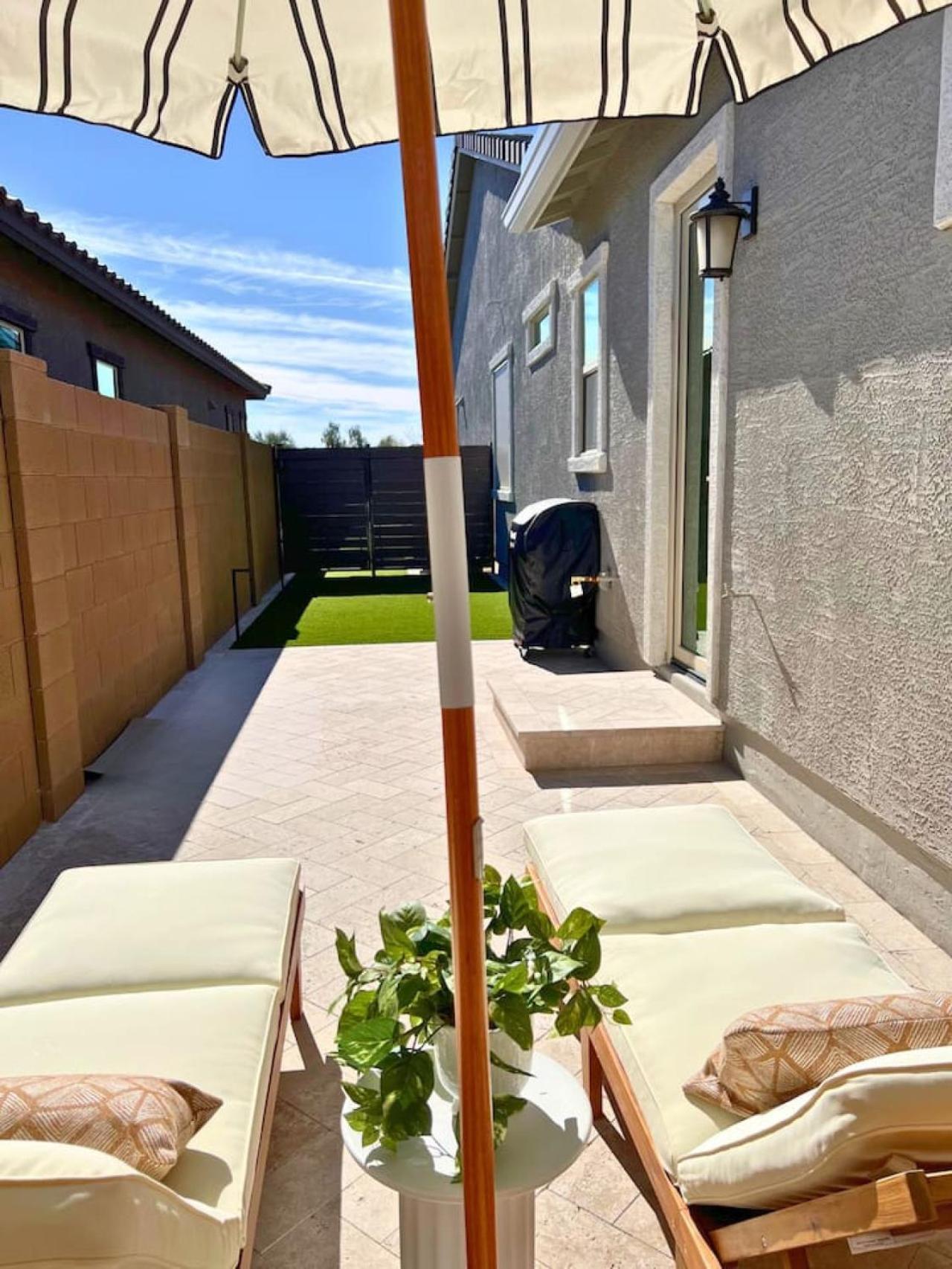 Luxury 1 Bedroom Casita With Private Yard, Garage And Wd Apartment Phoenix