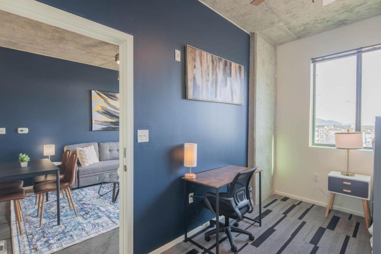 Apartment Striking 2bd - Cdt- Gym, Pool, Parking - Sleep8 *