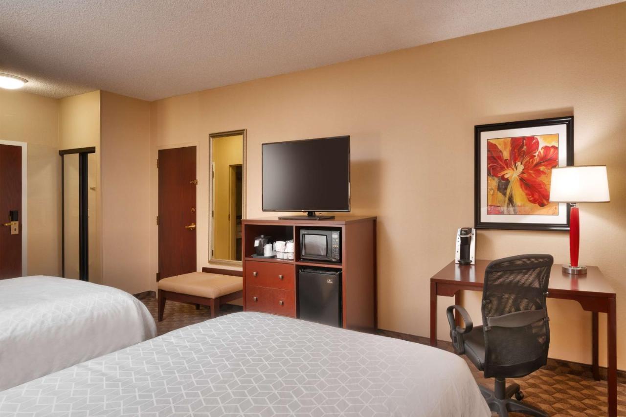 Western Downtown Hotel 3*