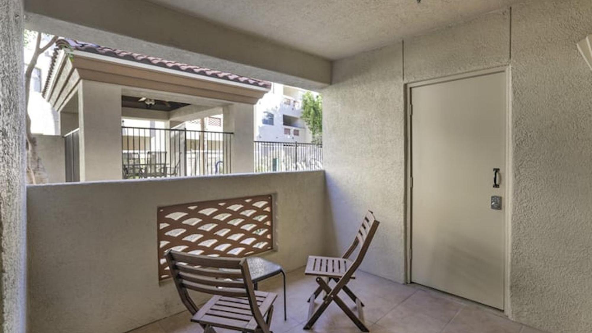 Holiday home Comfort And Style In The Biltmore Area!