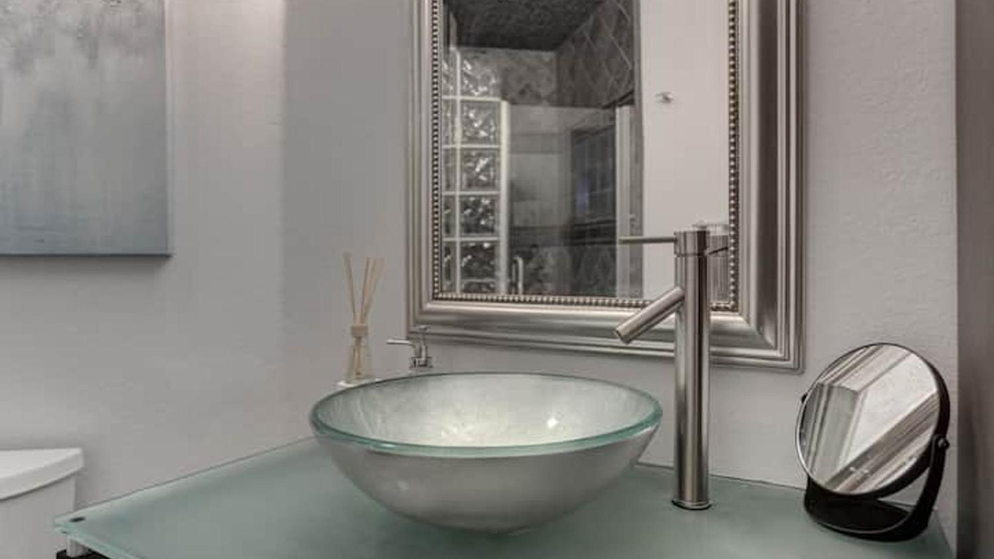 Comfort And Style In The Biltmore Area! Holiday home *
