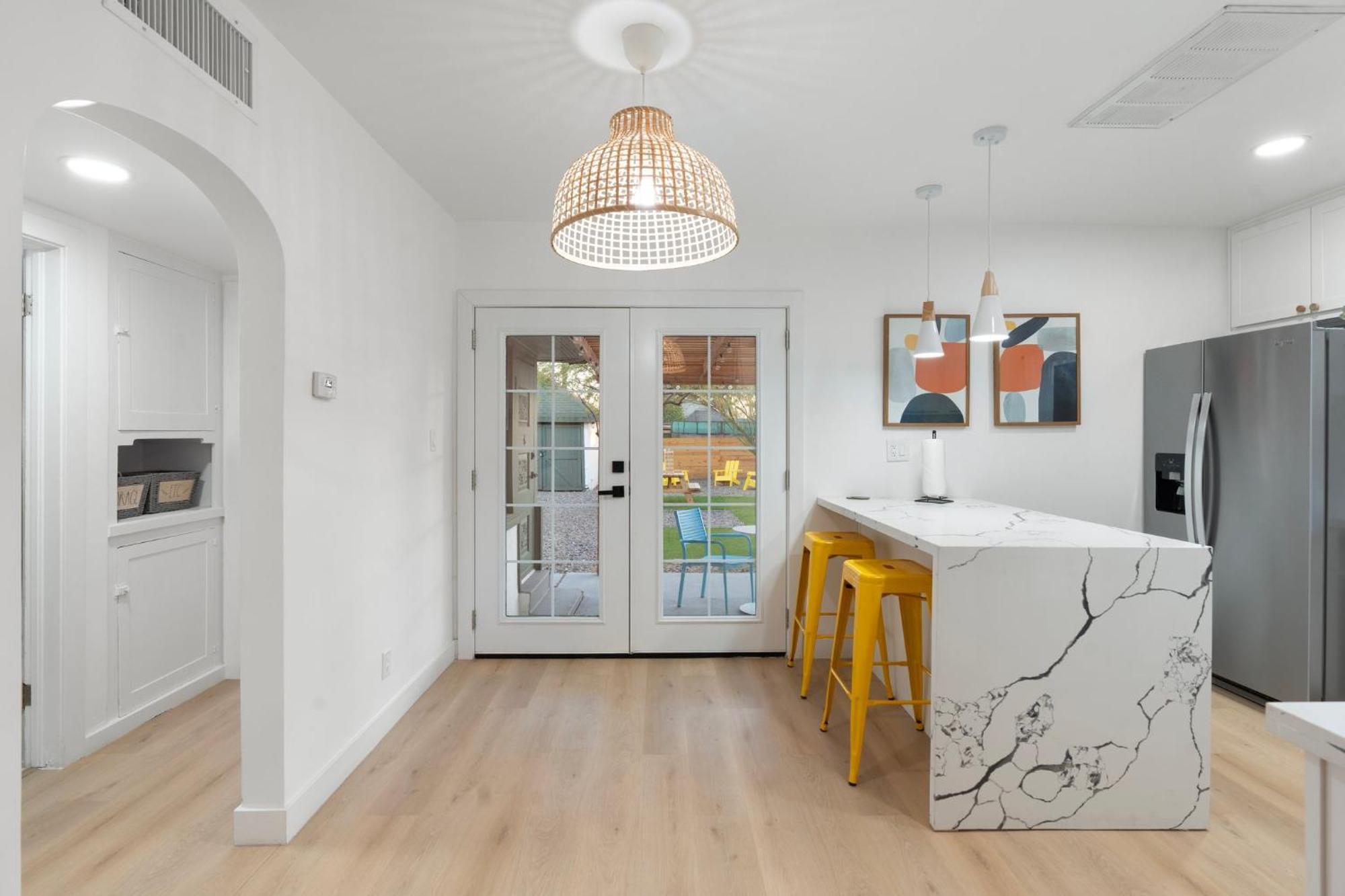 Charming - Storybook Style - Near Downtown Phoenix!