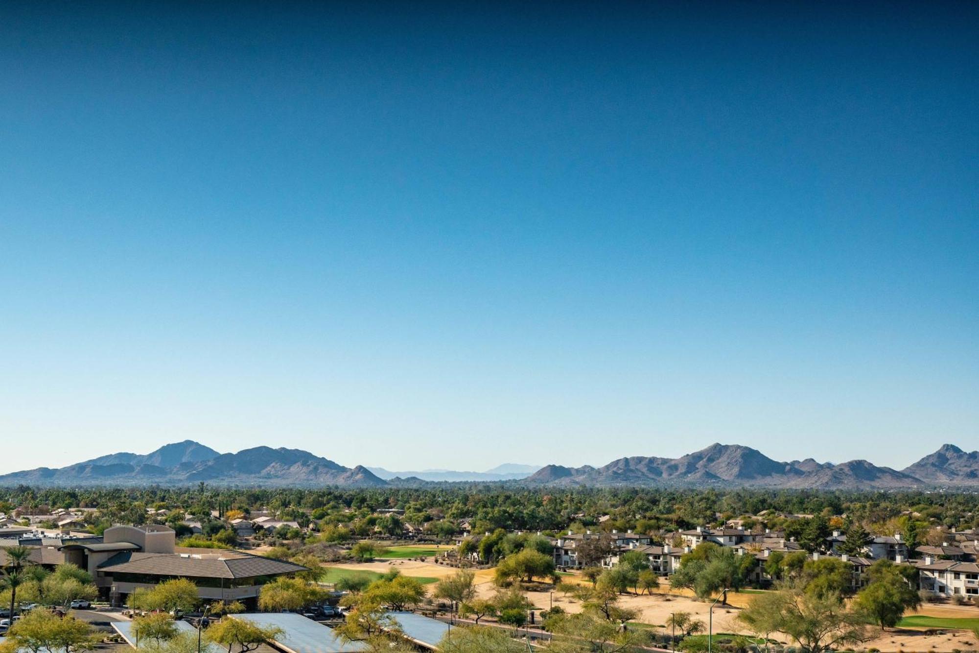 Hotel Ac By Marriott Scottsdale North