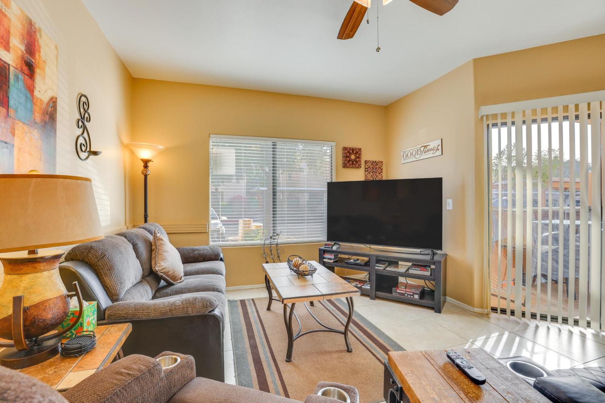Bright - 3 Mi To State Farm Stadium! Apartment