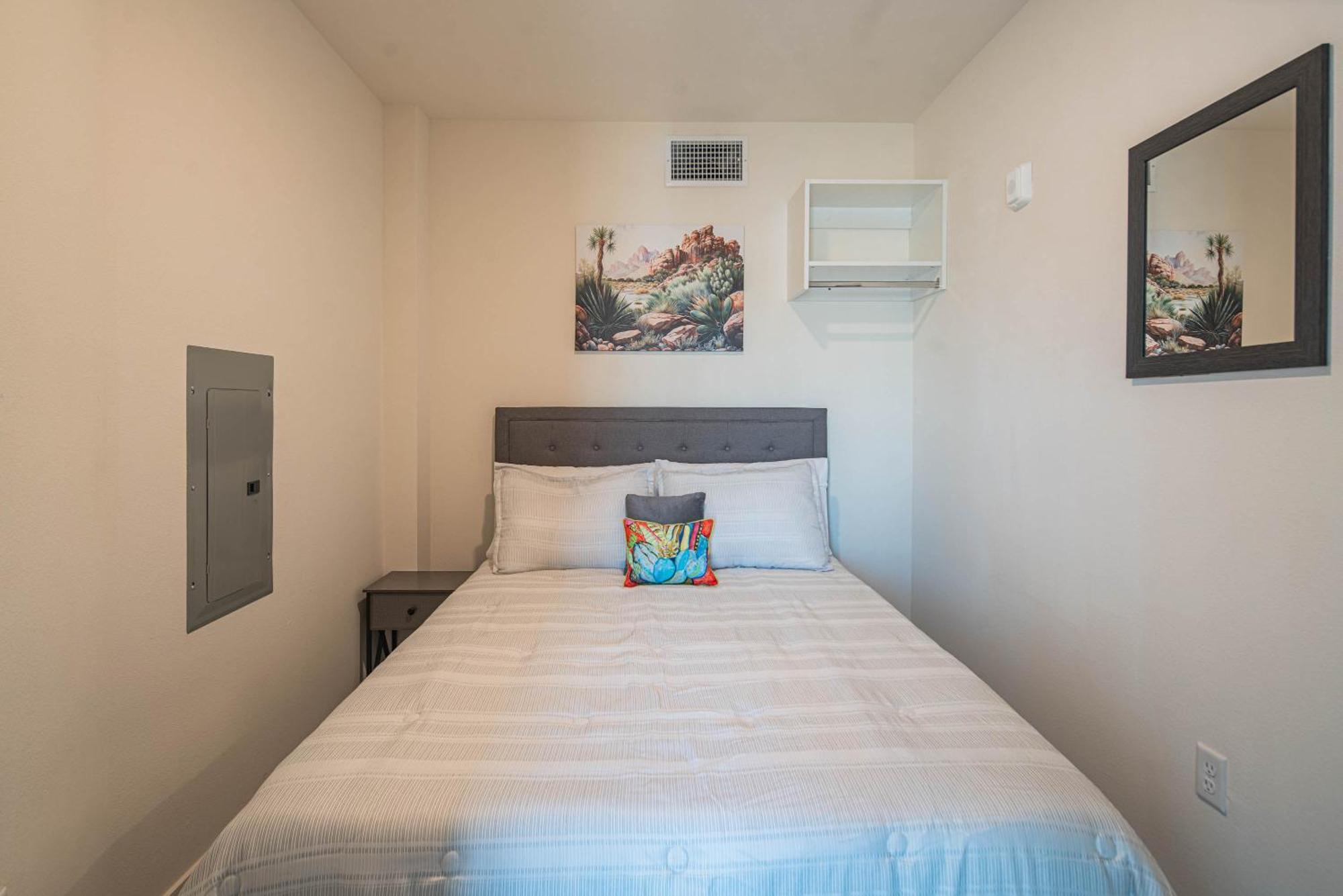 Family Friendly Escape With Large Pool! *