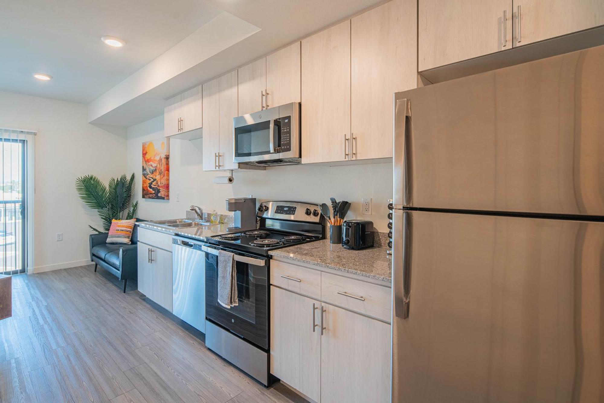 Family Friendly Escape With Large Pool! *