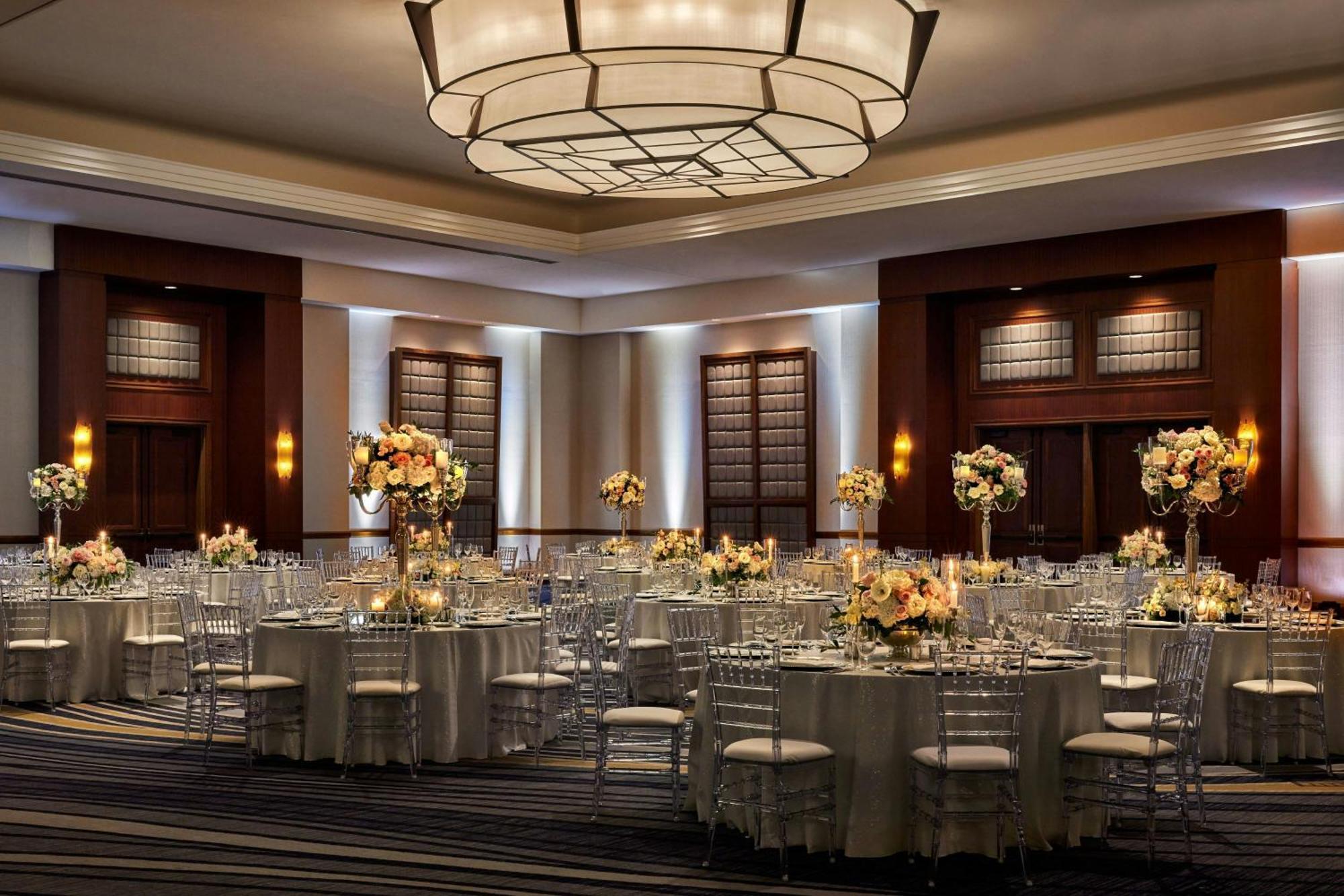 Sheraton Downtown 4*